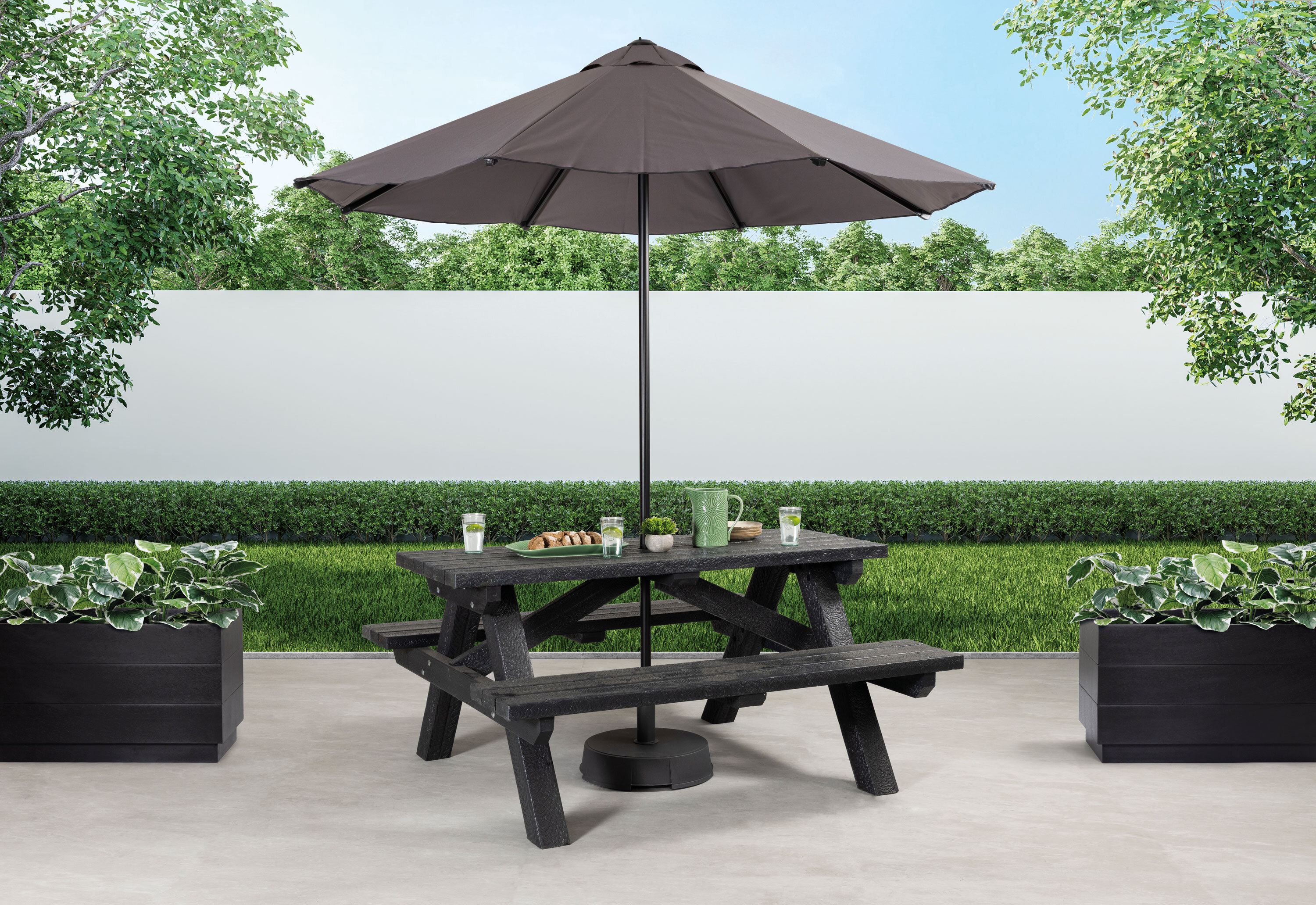 zap-malvern-picnic-bench-klasse-parasol-sparta-parasol-base-insitu.jpg